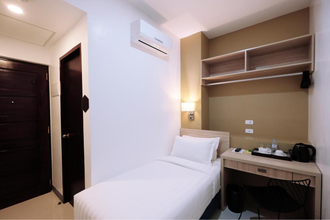 Figtree Hotel Iloilo City Ngoại thất bức ảnh